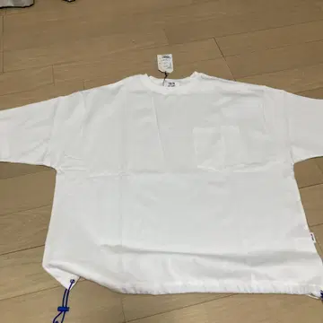 WETTEMPT 화이트 티셔츠 M 사이즈
