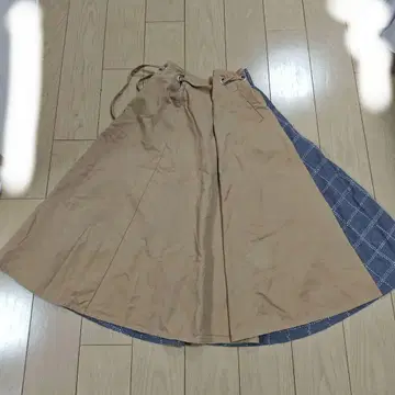 AMERI 베이지 플레어 스커트 허리 40cm 길이 80cm