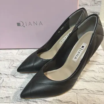 D.IANA 블랙 퀼팅 펌프스 스틸레토