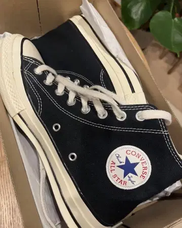새상품급 CONVERSE Chuck Taylor HI Ct70