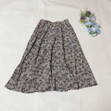 꽃무늬 플레어 스커트