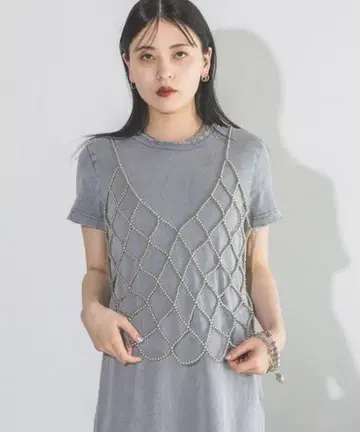 지나시스 비즈 뷔스티에