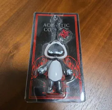 HYDE 블랙 미사 추파카브라 키링
