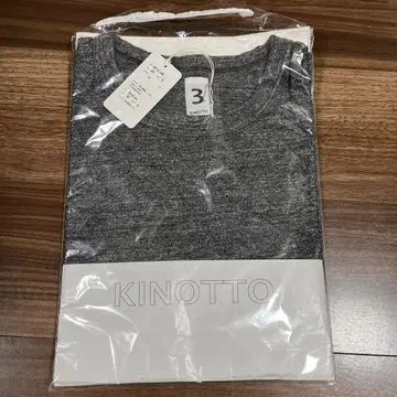 미사용품 KINOTTO 반팔 티셔츠 사이즈 3 그레이