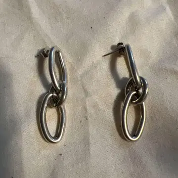 필립 오디베일 귀걸이