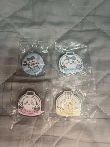 치이카와 쿠라스시 4세트 마그넷 2개 x 3 하치와레 핀 배지