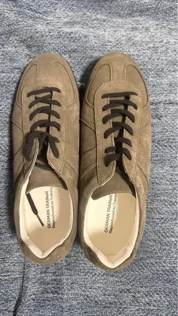 GERMAN TRAINER 브라운 스웨이드 신발