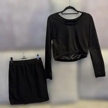 DURAS 블랙 셋업 스커트