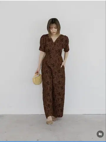 katrintokyoV 넥 올인원 브라운