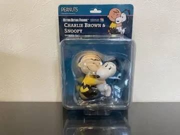PEANUTS 찰리 브라운 & 스누피 피규어 메디콤토이