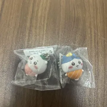 치이카와 쿠라스시 키링 하치와레 치이카와 (먼작귀)
