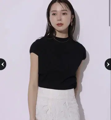 블랙 반팔 니트