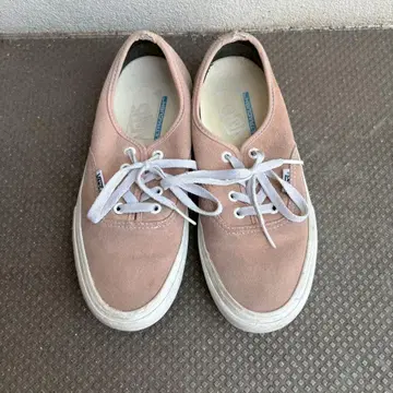핑크 캔버스 로우 컷 스니커즈