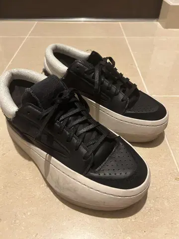 Y-3 스니커즈