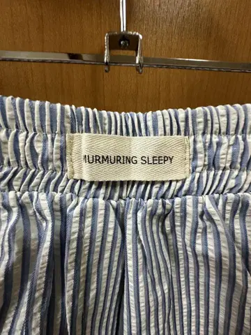 엘마르 MURMURING SLEEPY 스트라이프 숏팬츠