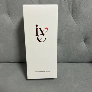 IVE 공식 응원봉 화이트
