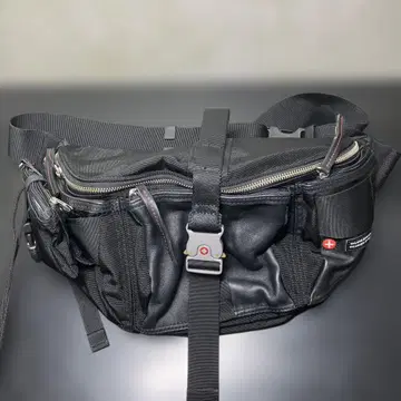 [ 새상품 익명 배송 ] TOUGH JEANS 웨스트 파우치