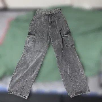 블랙 카고 팬츠 프린지 밑단