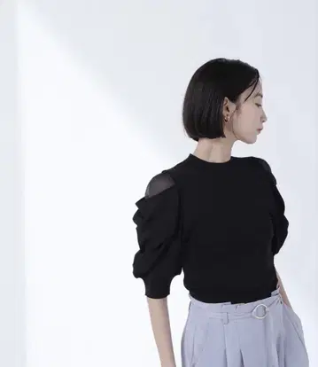 시어 슬릿 드레이프 슬리브 니트