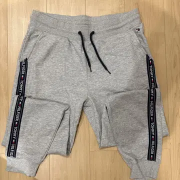 TOMMY Hilfiger 셋업