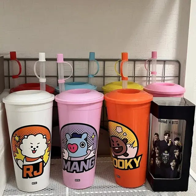 방탄소년단 BTS BT21 캐릭터 텀블러 + 클라우드 맥주잔 일괄 판매