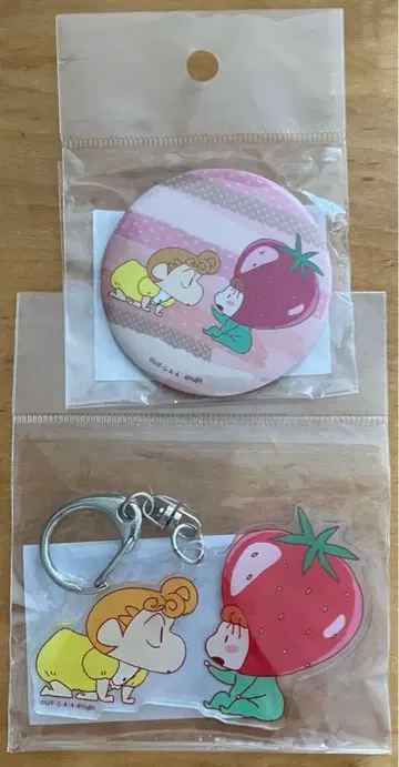 크레용 신짱 유자 콜라보 아크릴 키링 캔뱃지 해바라기
