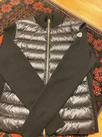 Moncler 이너 다운 니트