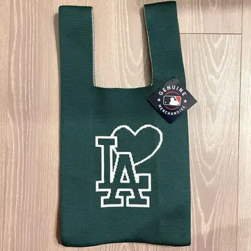 MLB 공식 굿즈 로스앤젤레스 다저스 로고 니트 백 미사용