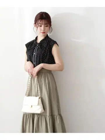 PROPORTION BODY DRESSING 바이컬러 보타이 블라우스