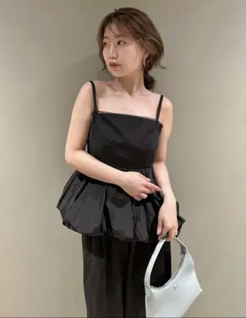 LILY BROWN 벌룬 뷔스티에 셋업 블랙