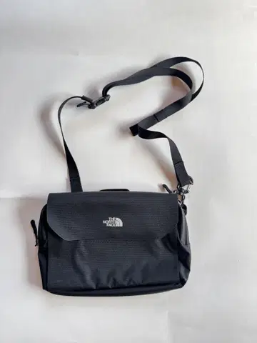THE NORTH FACE NM91655 메신저 백 블랙