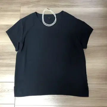새상품급 띠어리 워셔블 드레이프감 블라우스 네이비 S