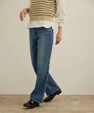로페 스트레치 데님 스트레이트 팬츠