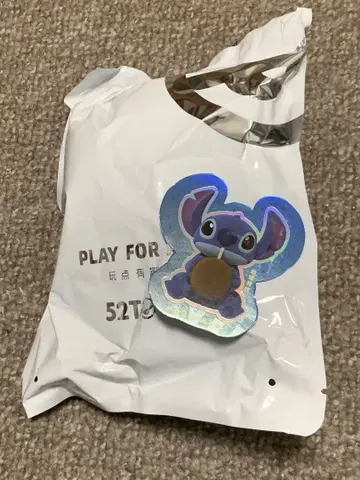 52TOYS 스티치 피규어
