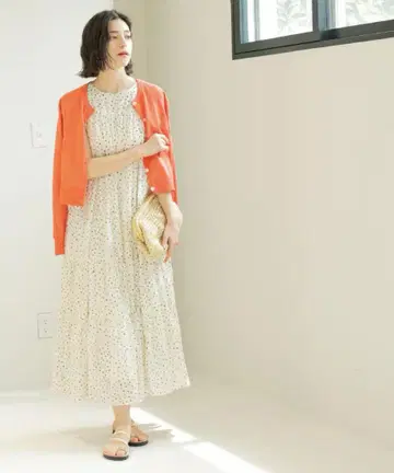 OPAQUE.CLIP 티어드 맥시 드레스 랜덤 도트 미사용 새상품
