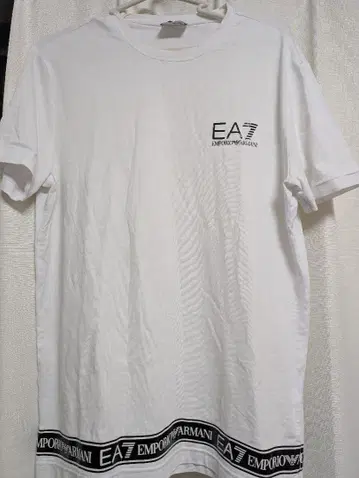 EA7 Emporio Armani 화이트 티셔츠