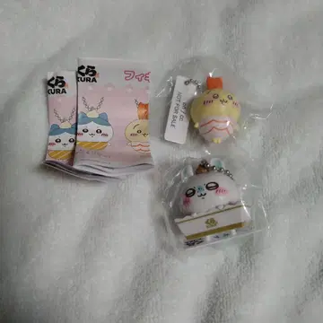 치이카와 쿠라스시 콜라보 피규어 키링 토끼&모몽가