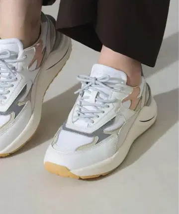 DATE 스니커즈 37 데미룩스 빔즈