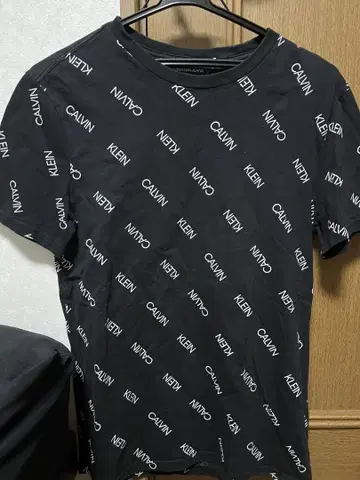 CALVIN KLEIN JEANS 블랙 티셔츠 프리 사이즈