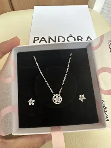 Pandora 목걸이 및 귀찌 세트