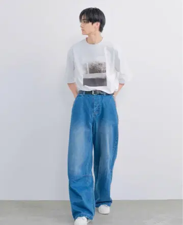 그래픽 티셔츠 화이트 S size