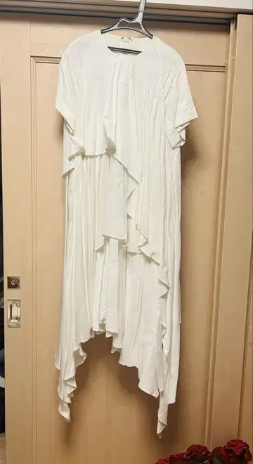 G.V.G.V. 지비지비 원피스 2019SS 비대칭