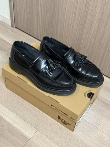 Dr. Martens 닥터마틴 로퍼