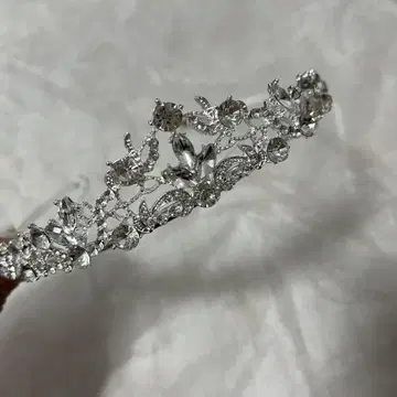 빅 크리스탈 장식 실버 티아라 결혼식