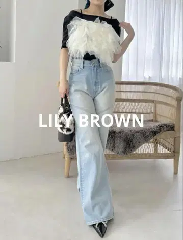 릴리 브라운 세미 플레어 스트레이트 데님 팬츠 LBLU 사이즈 1