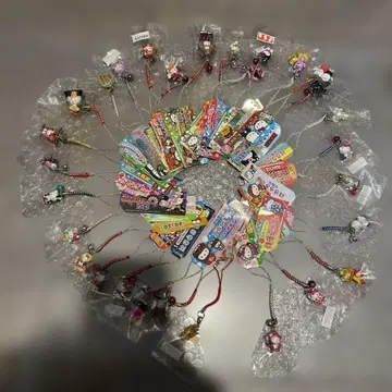 헬로키티 지역 한정 스트랩 33개 세트