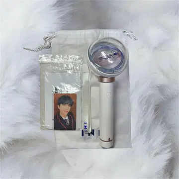 INI 응원봉