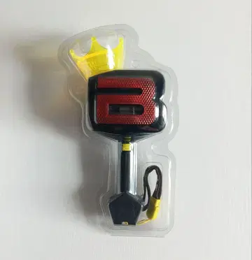 BIGBANGK 응원봉 왕관 디자인 블랙 레드