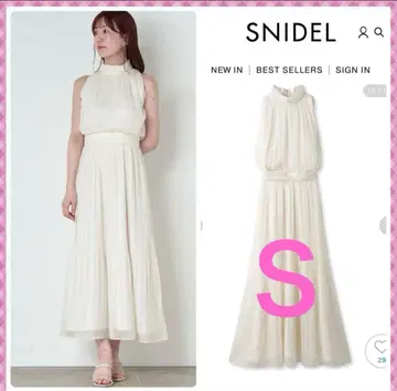 완판템 SNIDEL 쉬폰 플리츠 플레어 원피스