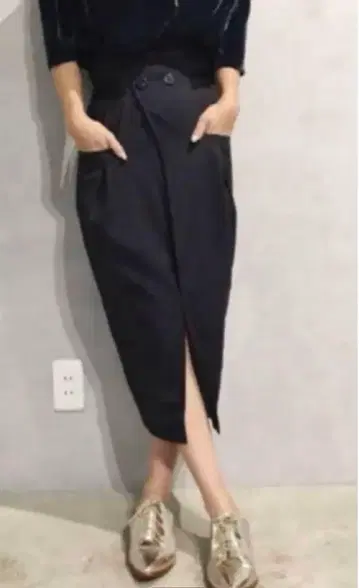 AMERI 코쿤 스커트